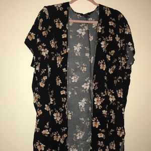 A short sleeve blouse